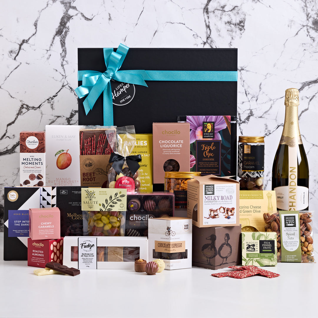 Chandon Team Celebration Hamper comes with a bottle of Chandon and an assortment of sweet and savoury gourmet treats. This hamper makes a great corporate gift for an office party or a corporate Christmas gift.
